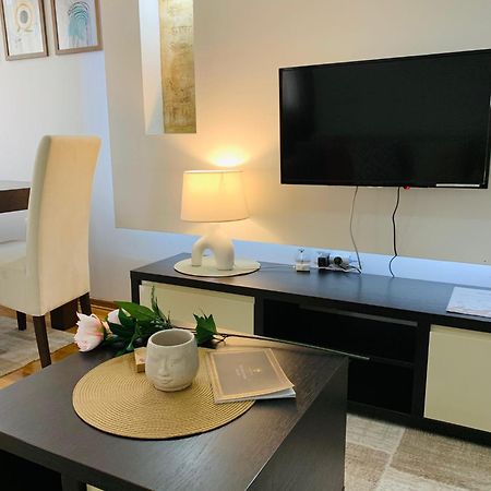 Beli Apartman U Zlatiborskim Konacima Bele Vode Bb 외부 사진